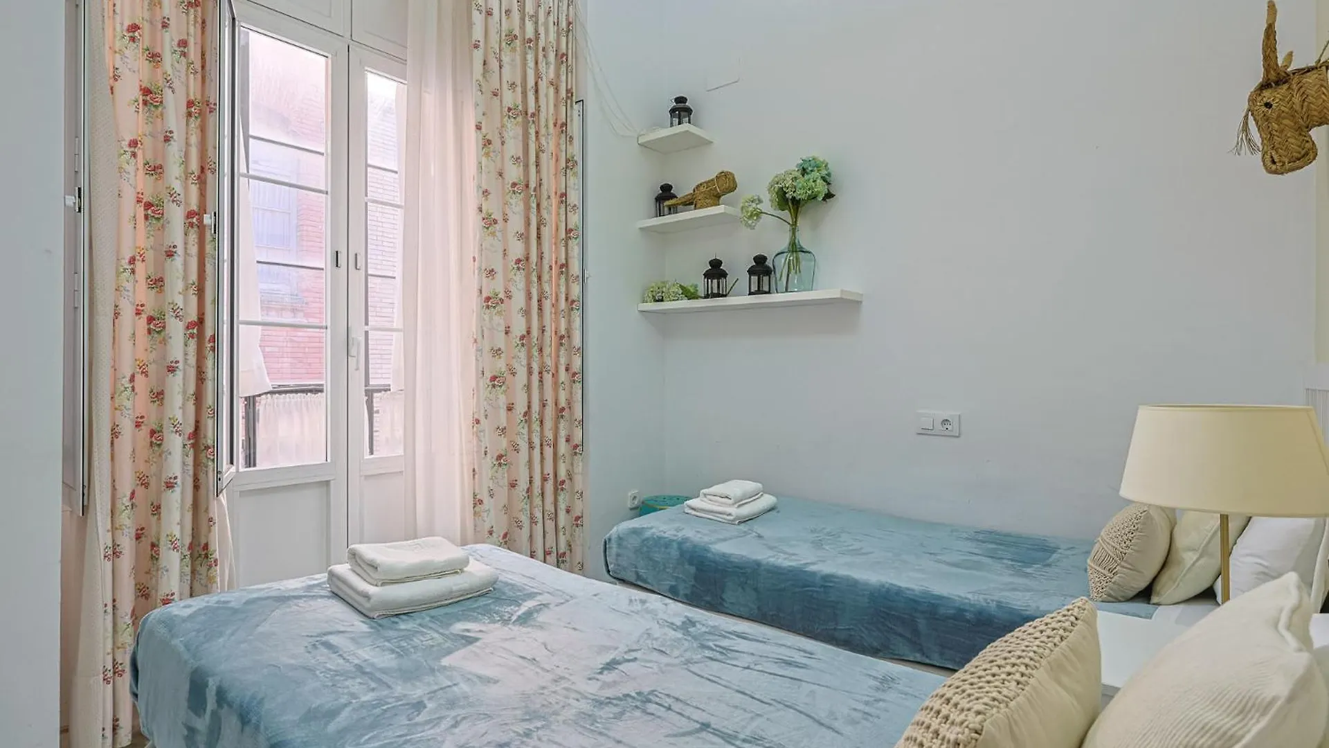 Chicarrero Suite Vacacional Sevilla Seville